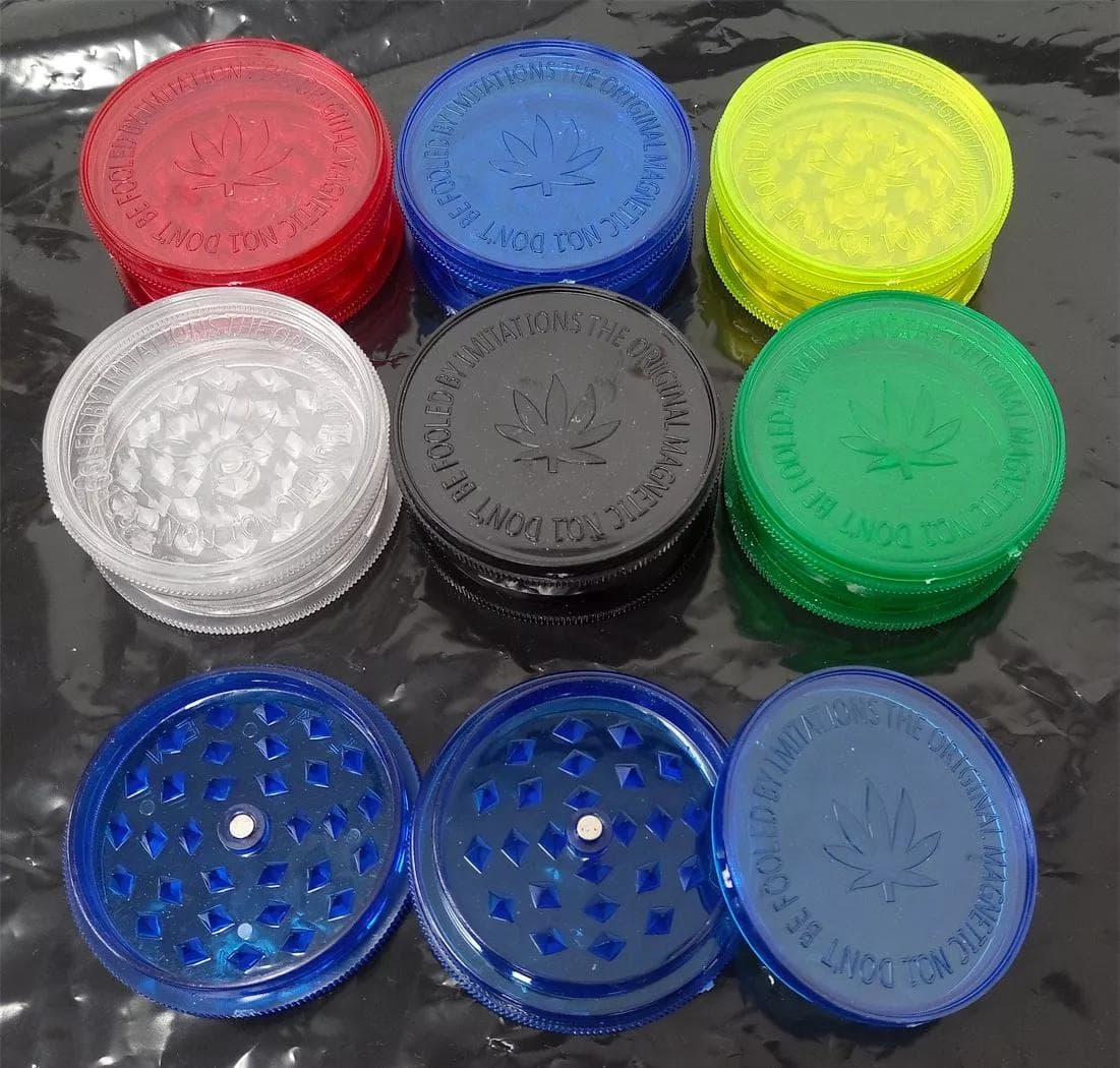 Plastová barevná drtička - Plastová drtička